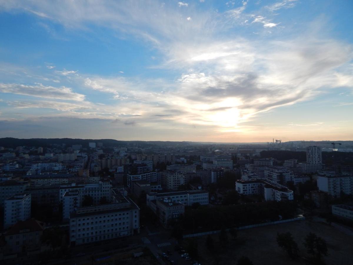 Ajk Apartament W Sea Towers Gdynia Exterior foto